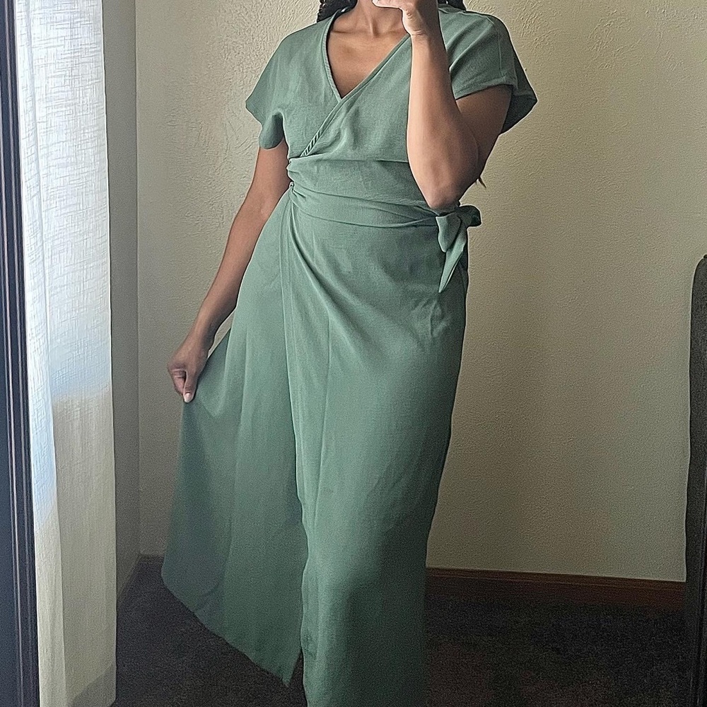 Green Zara Wrap Dress - Picture 4 of 9
